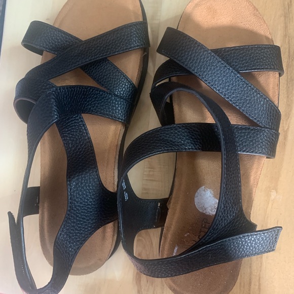 Black Strappy Sandals with Flat Sole - Picture 1 of 5